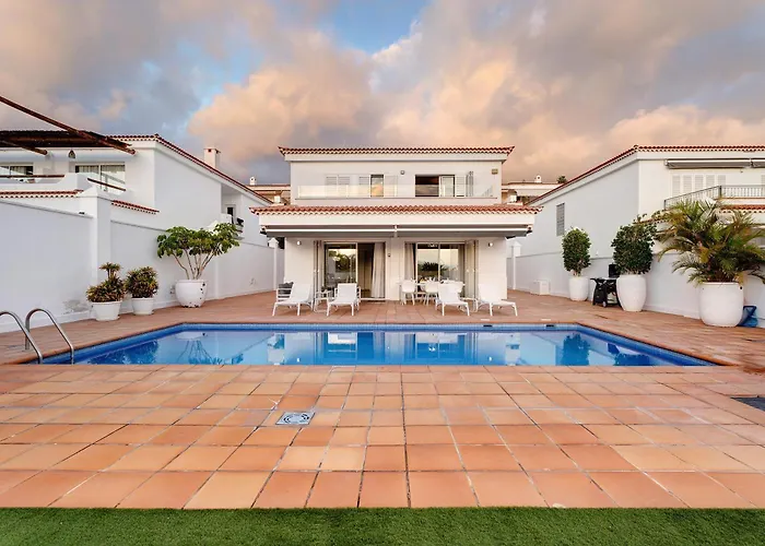 Aurora Playa La Arena 圣地亚哥港