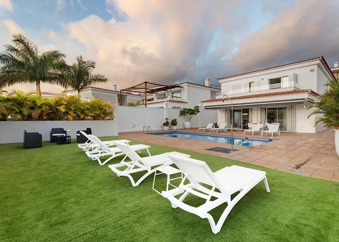 Aurora Playa La Arena 圣地亚哥港