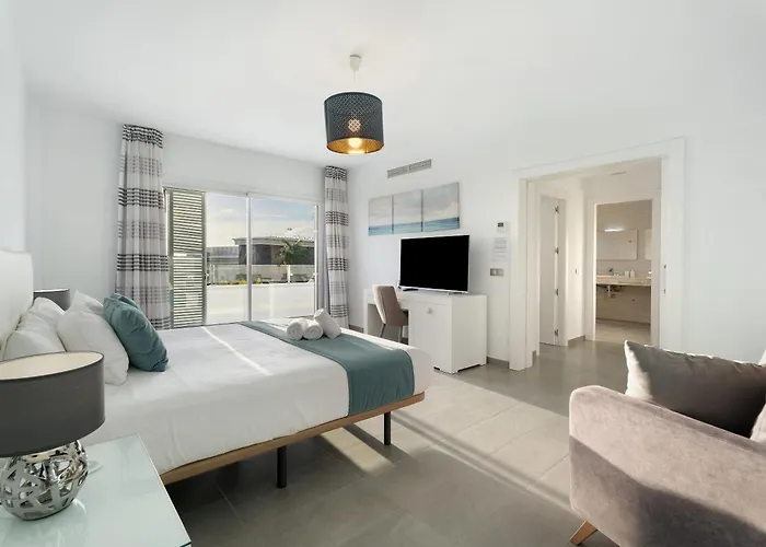 Aurora Playa La Arena 圣地亚哥港