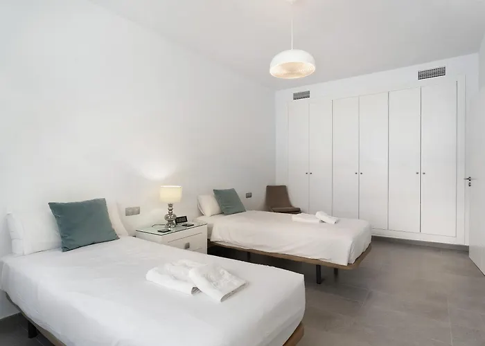 Aurora Playa La Arena