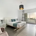 Aurora Playa La Arena Villa